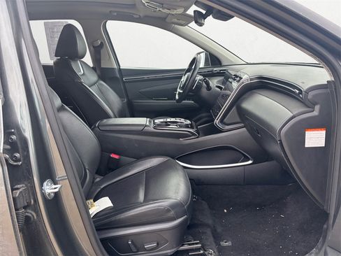Used 2024 Hyundai Tucson Limited image 15