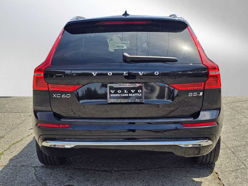 Used 2023 Volvo XC60 B5 Plus w/ Climate Package AWD/4WD image 4