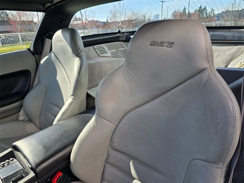 Used 1996 Chevrolet Corvette Coupe image 22