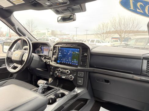 Certified 2021 Ford F150 XLT w/ Equipment Group 302A High image 16