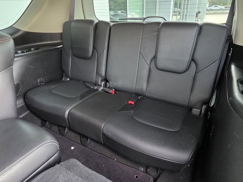 Used 2018 Nissan Armada Platinum w/ Captain Seat Package image 19