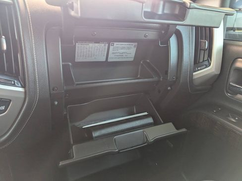 Used 2015 GMC Sierra 2500 Denali w/ Suspension Package, Off-Road AWD/4WD image 29