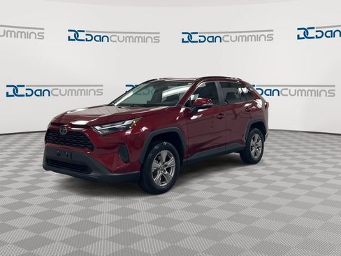 Used 2023 Toyota RAV4 XLE FWD image 4