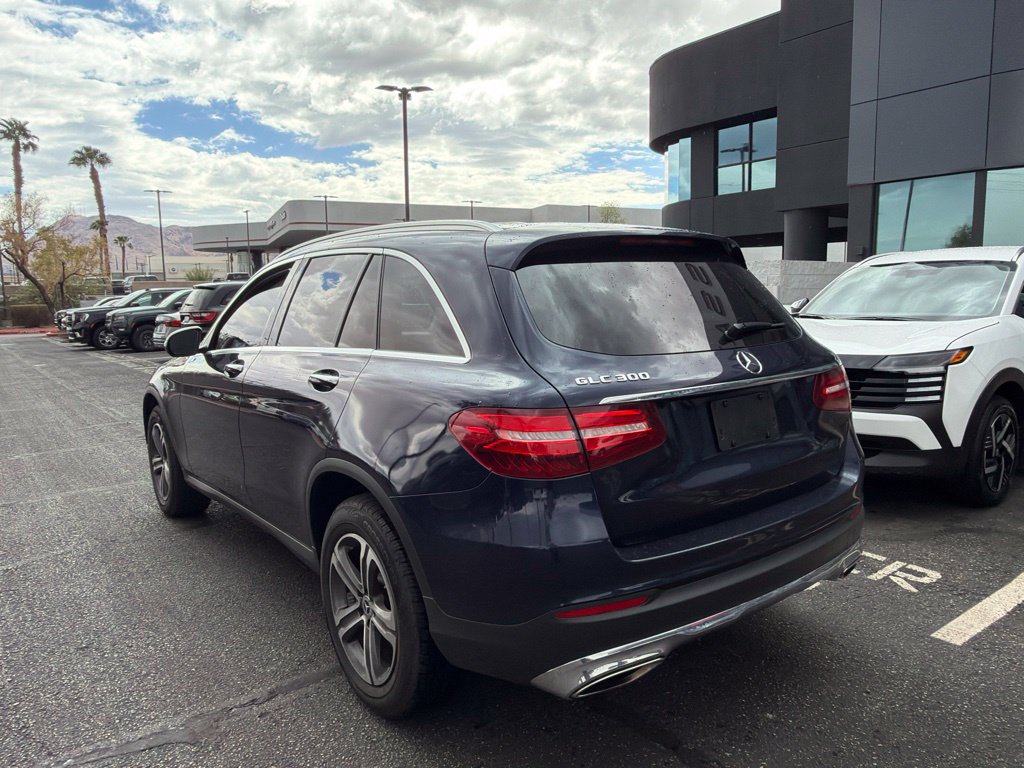 Used 2019 Mercedes-Benz GLC 300 image 6