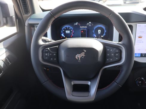 New 2026 Ford Bronco Heritage Edition AWD/4WD image 14