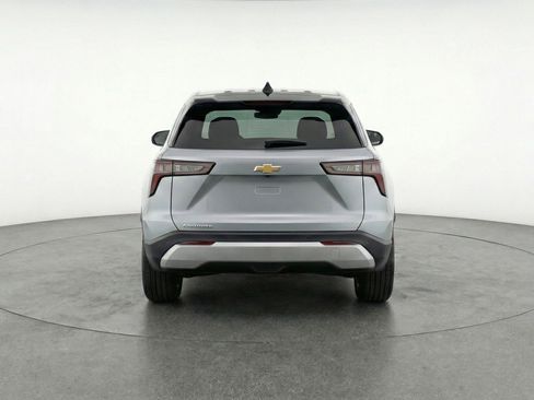 Used 2025 Chevrolet Equinox LT image 7