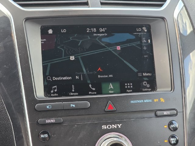Used 2019 Ford Explorer Limited w/ Class III Trailer Tow Package AWD/4WD image 8