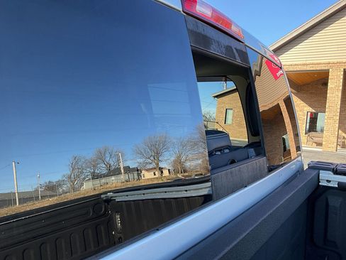 Used 2016 RAM 1500 Laramie w/ Convenience Group image 26