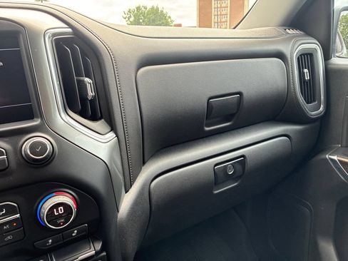 Used 2019 Chevrolet Silverado 1500 LT w/ All-Star Edition AWD/4WD image 23