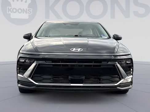 Used 2025 Hyundai Sonata SEL FWD image 11