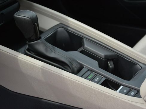 Used 2024 Honda Accord EX image 9