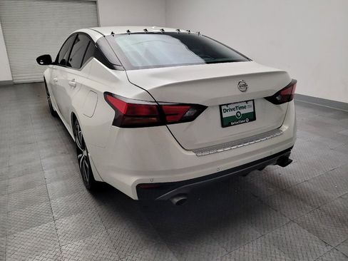 Used 2020 Nissan Altima 2.5 SR FWD image 6
