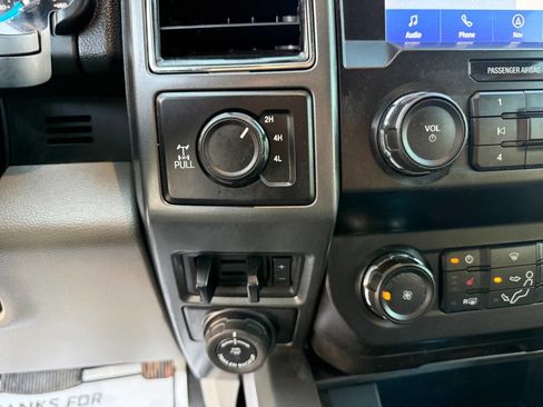 Used 2021 Ford F350 XLT w/ XLT Premium Package image 26