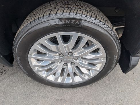 Used 2019 GMC Sierra 1500 Denali w/ Denali Ultimate Package image 9