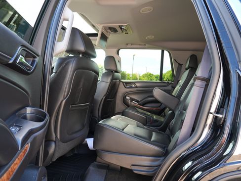 Used 2015 Chevrolet Tahoe LTZ AWD/4WD image 24