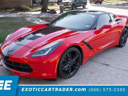 Used 2019 Chevrolet Corvette Stingray Coupe w/ Carbon Flash Badge Package image 1