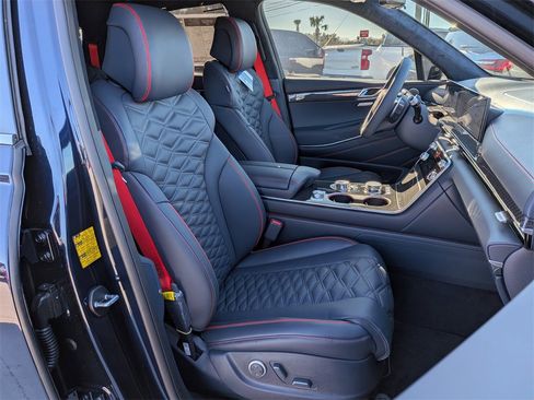 New 2026 Genesis GV80 3.5T e-SC image 17