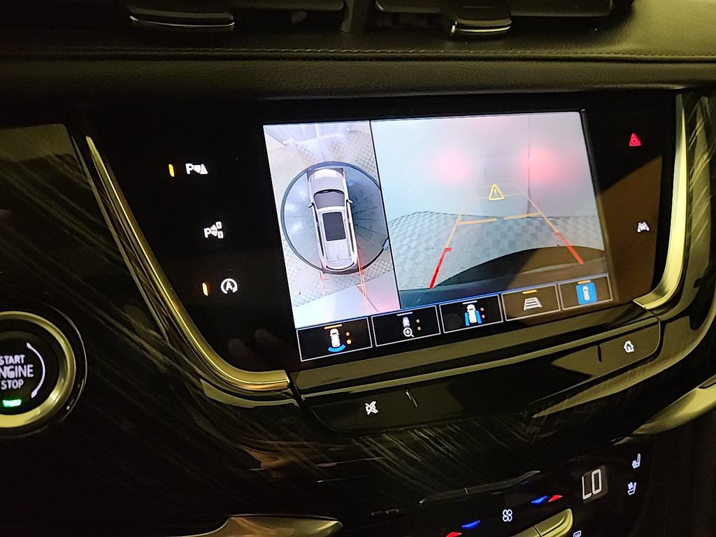 Used 2024 Cadillac XT6 Premium Luxury w/ Technology Package AWD/4WD image 17