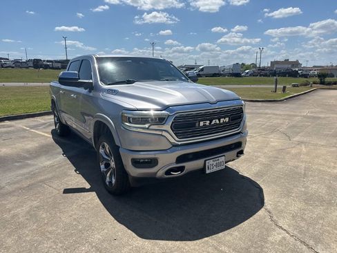 Used 2022 RAM 1500 Limited image 2