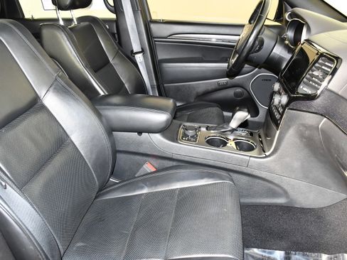 Used 2020 Jeep Grand Cherokee High Altitude image 42