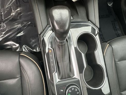 Certified 2020 Chevrolet Blazer Premier w/ Driver Confidence II Package image 15