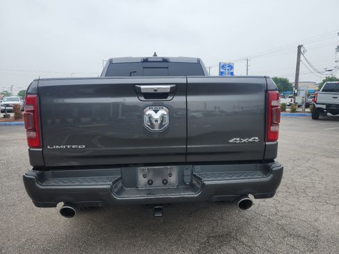 Used 2022 RAM 1500 Limited AWD/4WD image 4