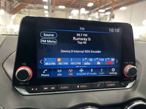 Used 2025 Nissan Sentra SV w/ Trunk Package FWD image 22