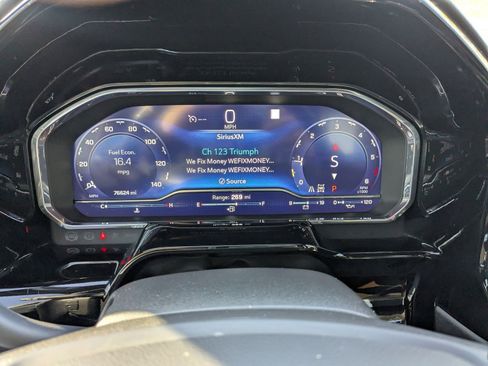 Used 2022 Chevrolet Silverado 1500 High Country w/ High Country Premium Package image 30