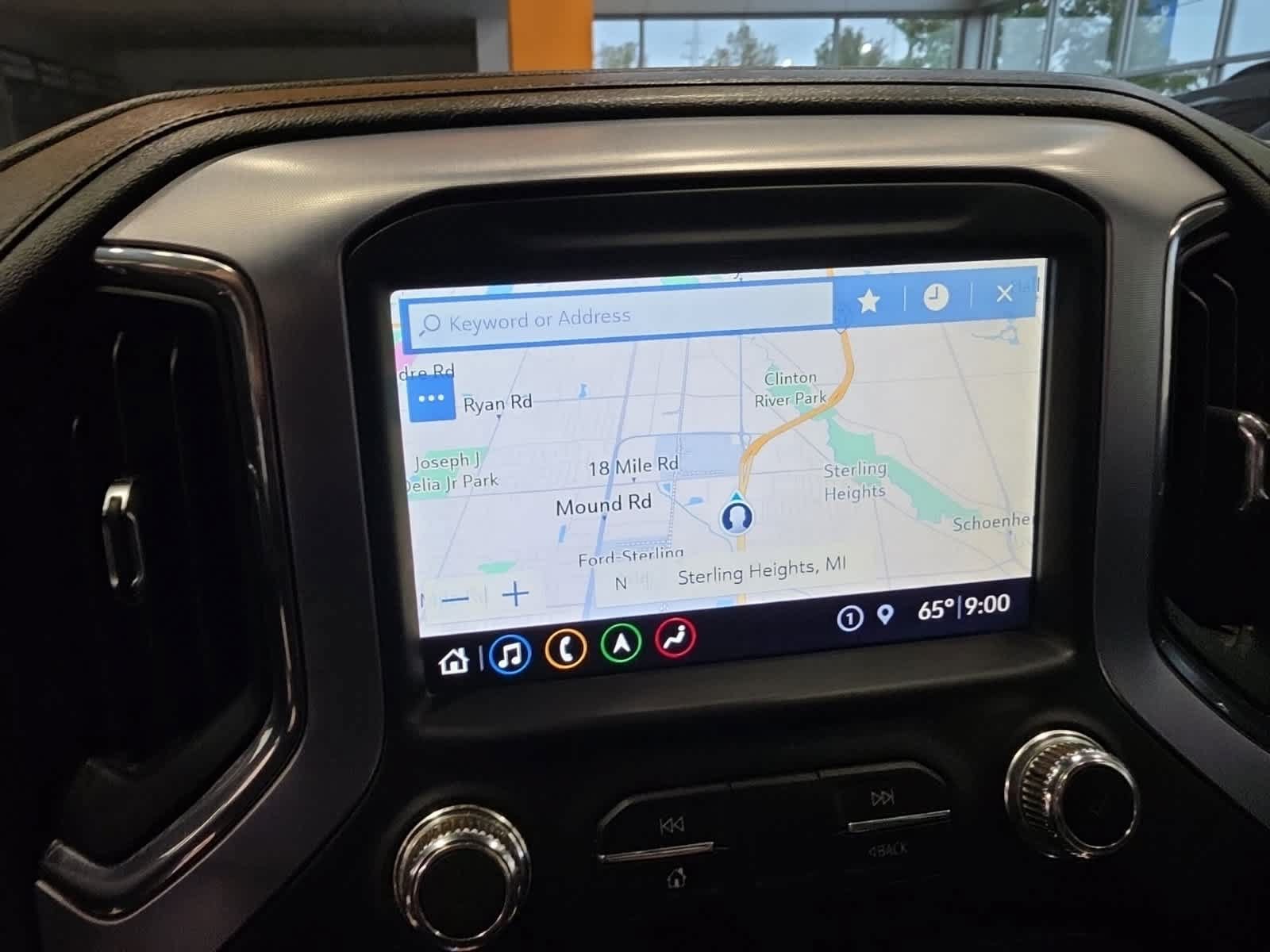 Used 2019 GMC Sierra 1500 SLT w/ SLT Premium Plus Package AWD/4WD image 32