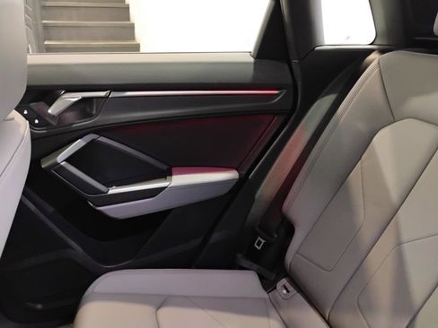 Used 2023 Audi Q3 2.0T Premium Plus w/ Premium Plus Package image 13