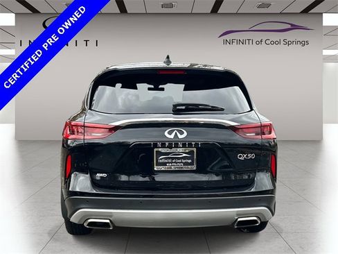 Certified 2025 INFINITI QX50 Pure image 6