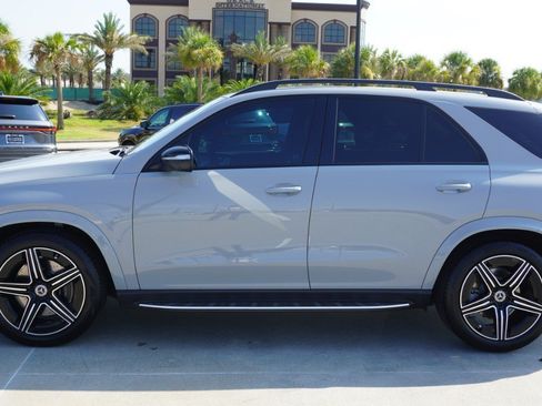 Used 2025 Mercedes-Benz GLE 450 4MATIC image 5