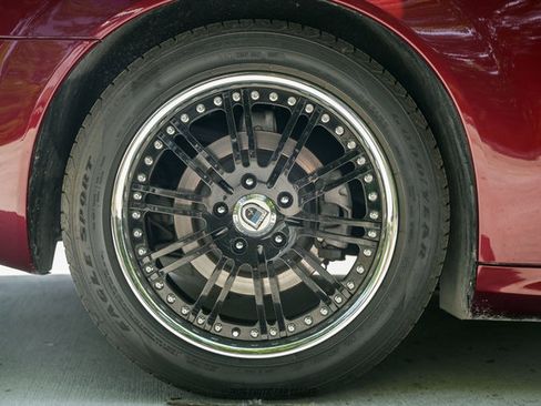 Used 2006 Cadillac XLR RWD image 75