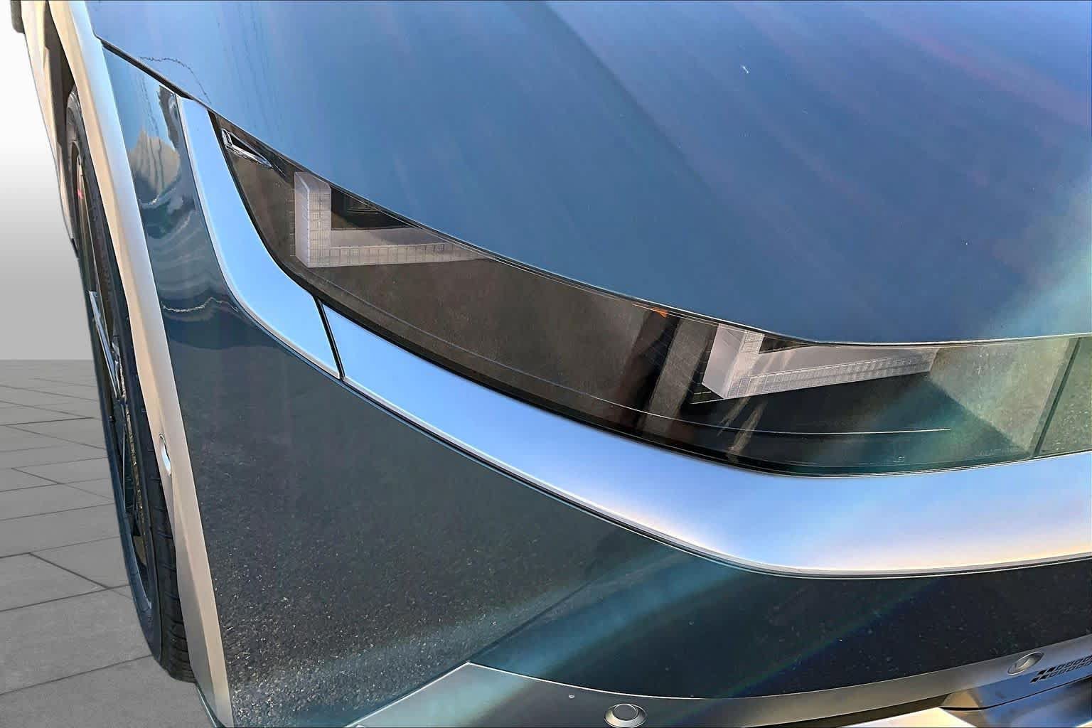 New 2027 Hyundai Ioniq 5 Limited AWD/4WD image 18