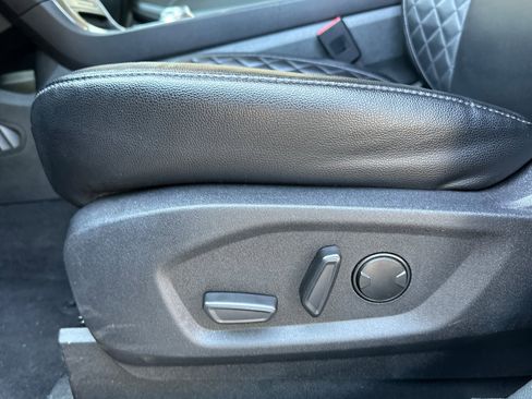 Used 2024 Ford Edge Titanium image 14