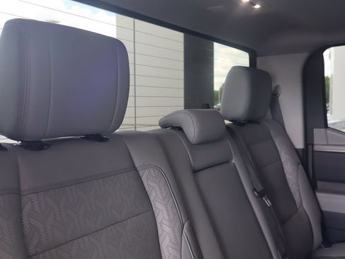 Used 2022 Toyota Tundra Limited AWD/4WD image 41