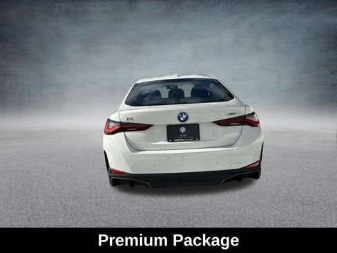 Used 2025 BMW i4 xDrive40i w/ Premium Package AWD/4WD image 9