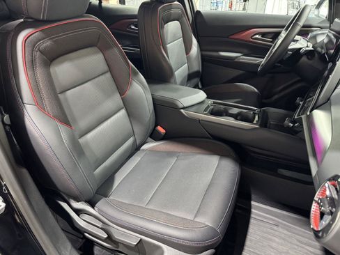 Used 2025 Chevrolet Equinox EV RS FWD image 26