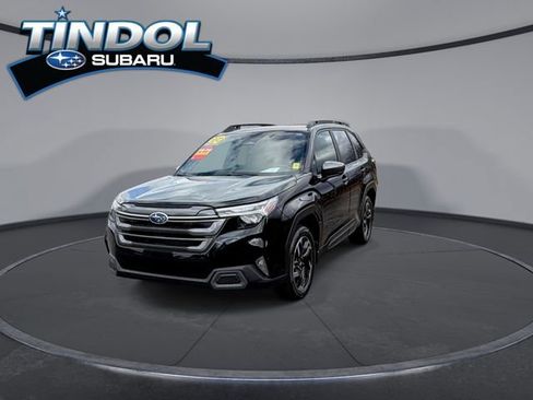 Used 2025 Subaru Forester Limited w/ Popular Package #2 image 4