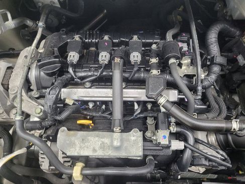 Used 2024 Nissan Versa S w/ Trunk Package FWD image 30