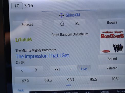 Used 2023 Ford F150 XLT w/ Equipment Group 302A High image 19