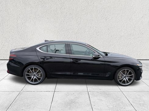 Used 2024 Genesis G70 2.5T RWD image 2