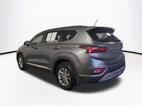 Used 2019 Hyundai Santa Fe SE image 7