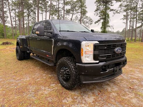 Used 2025 Ford F350 XL AWD/4WD image 7
