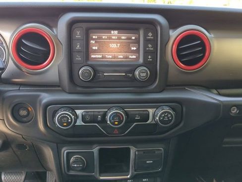 Used 2021 Jeep Wrangler Unlimited Sport image 20