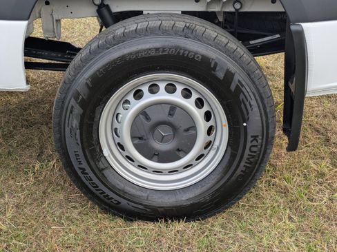 New 2026 Mercedes-Benz Sprinter 144 Cargo image 3