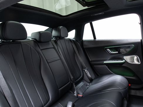 Used 2024 Mercedes-Benz EQE 350+ 4MATIC Sedan image 23