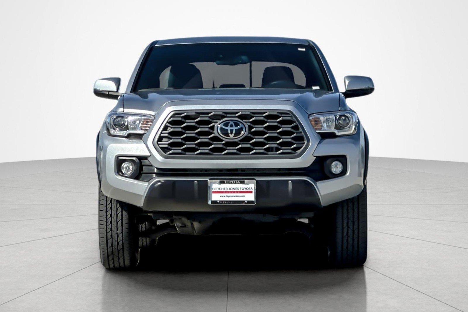 Certified 2023 Toyota Tacoma TRD Off-Road AWD/4WD image 8