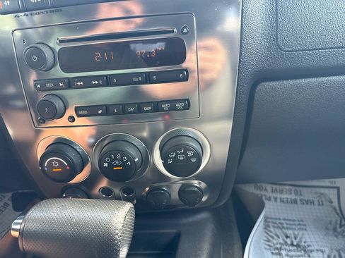 Used 2009 HUMMER H3 AWD/4WD image 19