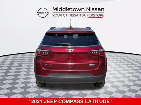 Used 2021 Jeep Compass Latitude w/ Convenience Group AWD/4WD image 4